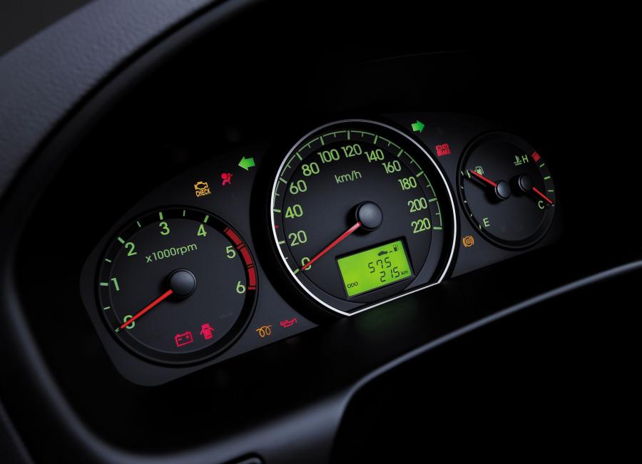  Hyundai H1 2008 года  (фото 17 из 39)